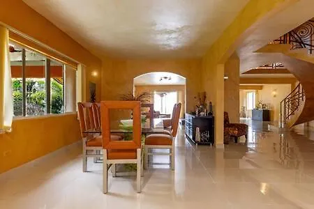 Villa Hospitality Expert Stonehenge - 5Br Mansion Montego Bay